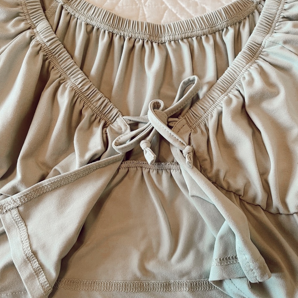 flow tie top - Picture 3 of 4